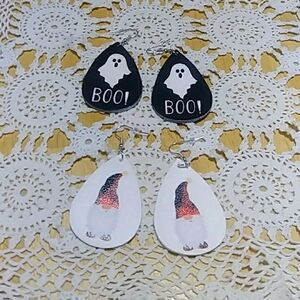 Ghosts and Gnomes holiday  Earrings NWT